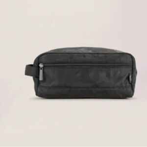 Jujube black camo dapper